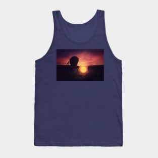 fill the gap Tank Top